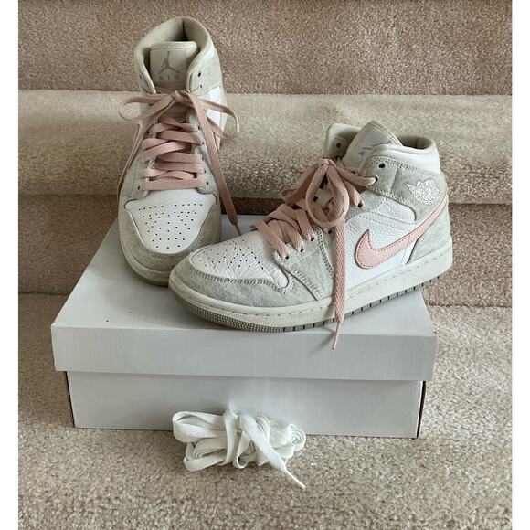 Nike Air Jordan 1 Mid SE Lt Iron Ore DN4045-001 Women Sz 7.5 Orig.Box Authentic - Picture 1 of 16